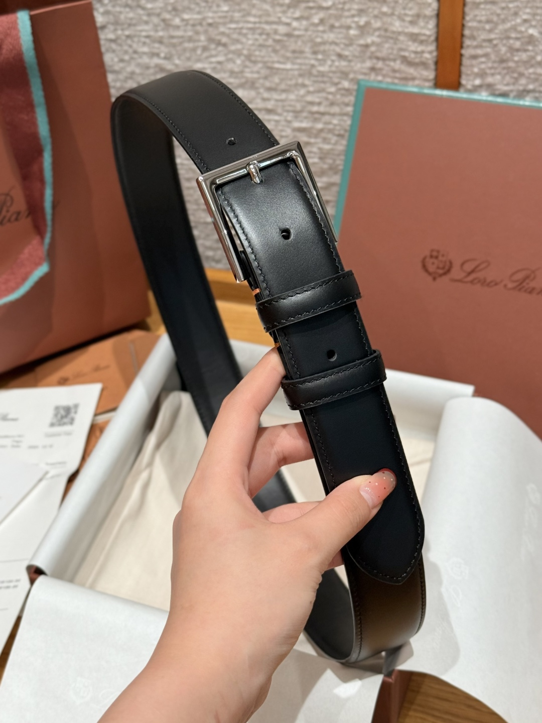 로로 피아나(Loro Piana) LP 알사벨(Alsavel) 남성 벨트