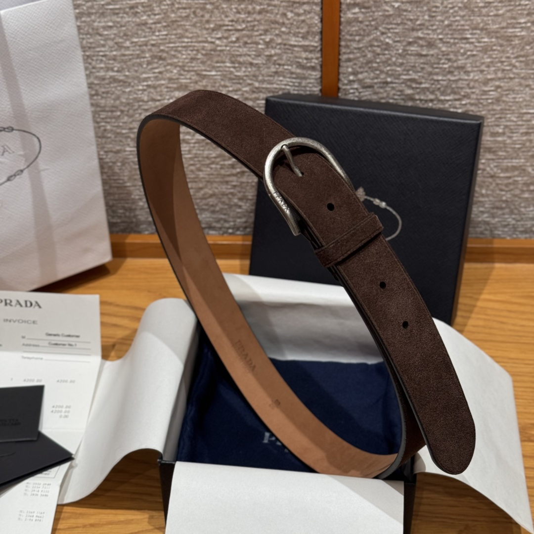 프라다(Prada) 스웨이드 벨트