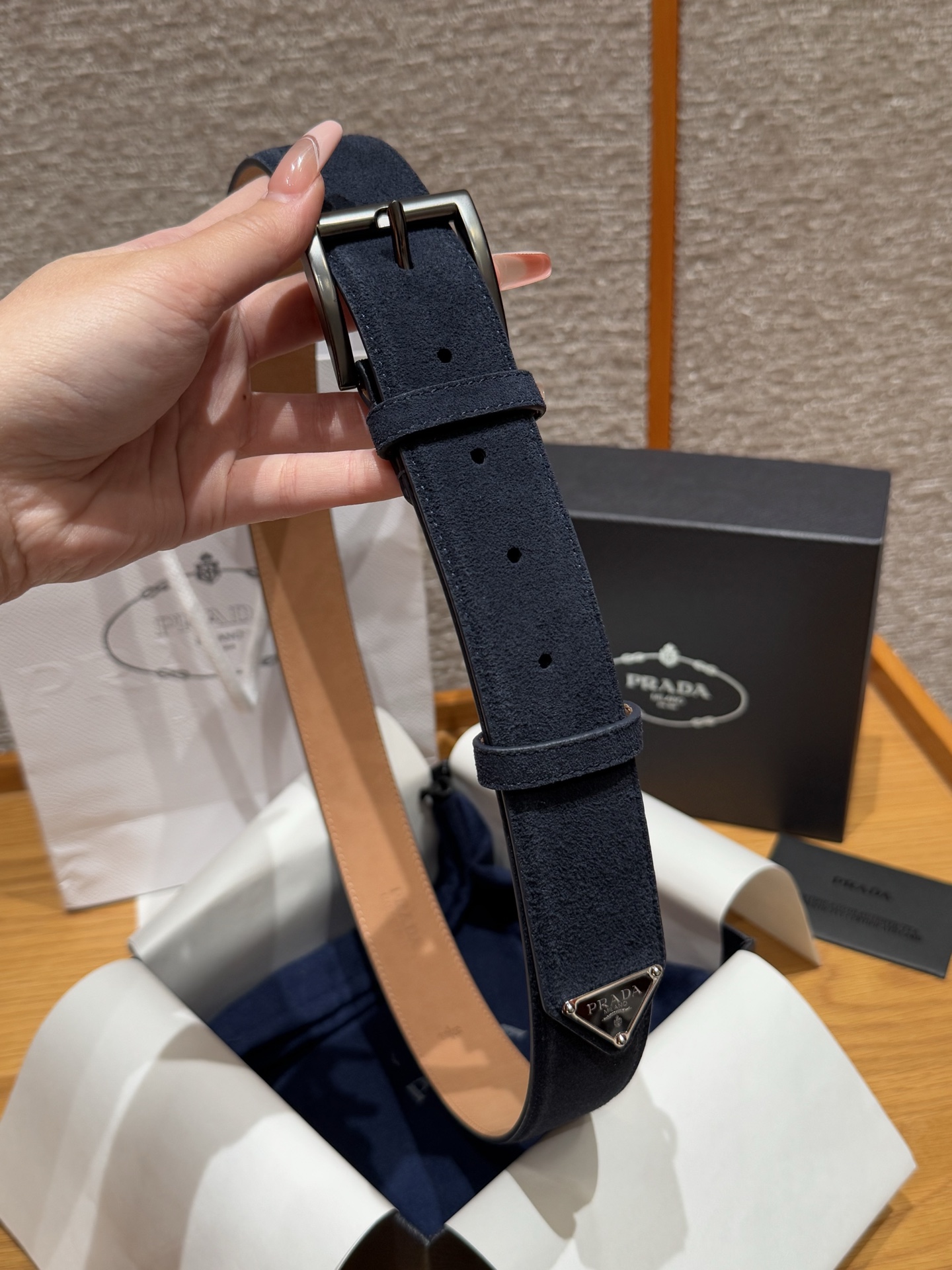 프라다(Prada) 남성 스웨이드 벨트