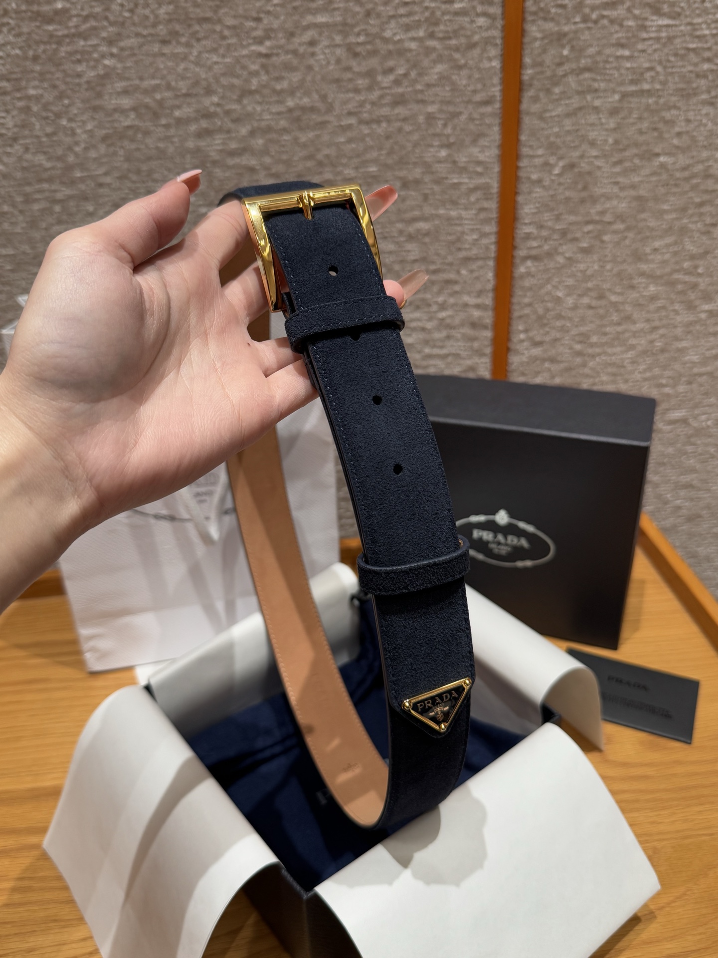 프라다(Prada) 남성 스웨이드 벨트