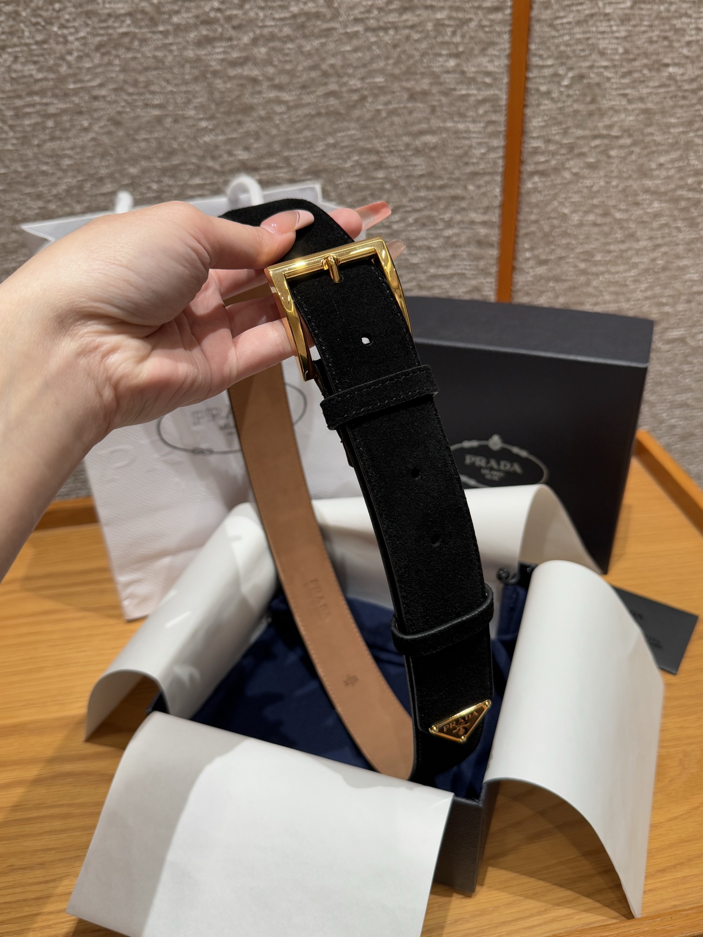 프라다(Prada) 남성 스웨이드 벨트