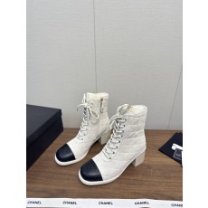 샤넬(Chanel) 26C 마틴 레이스업 앵클 부츠 신발