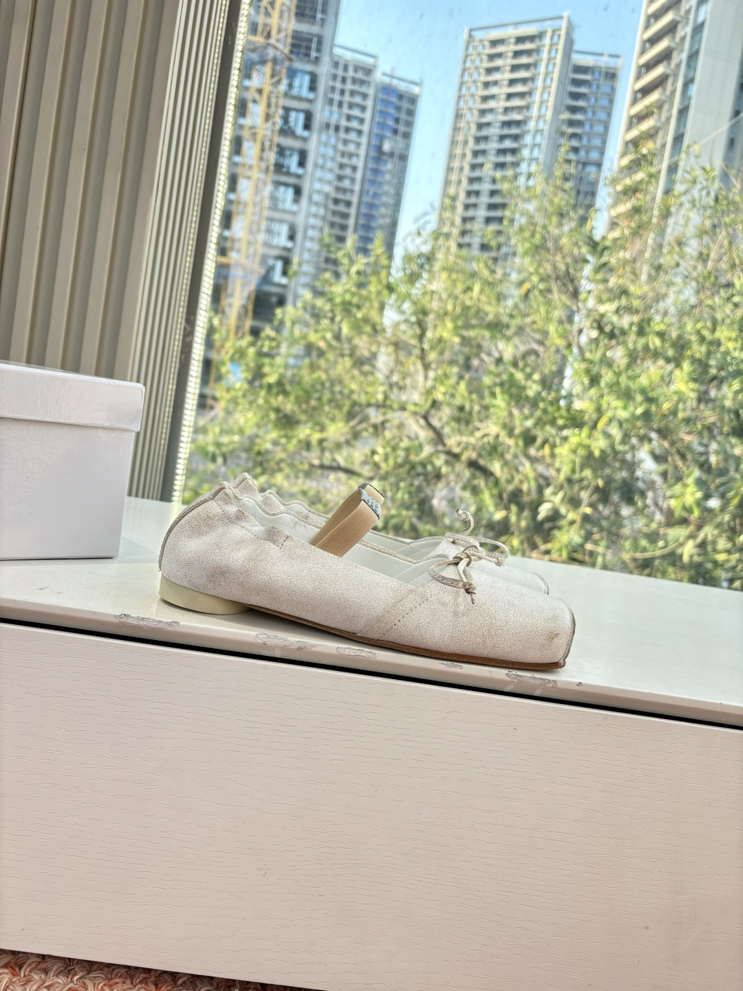 메종 마르지엘라(Maison Margiela) 타비(Tabi) 스틸레토 메리제인 플랫 슈즈 로퍼 신발