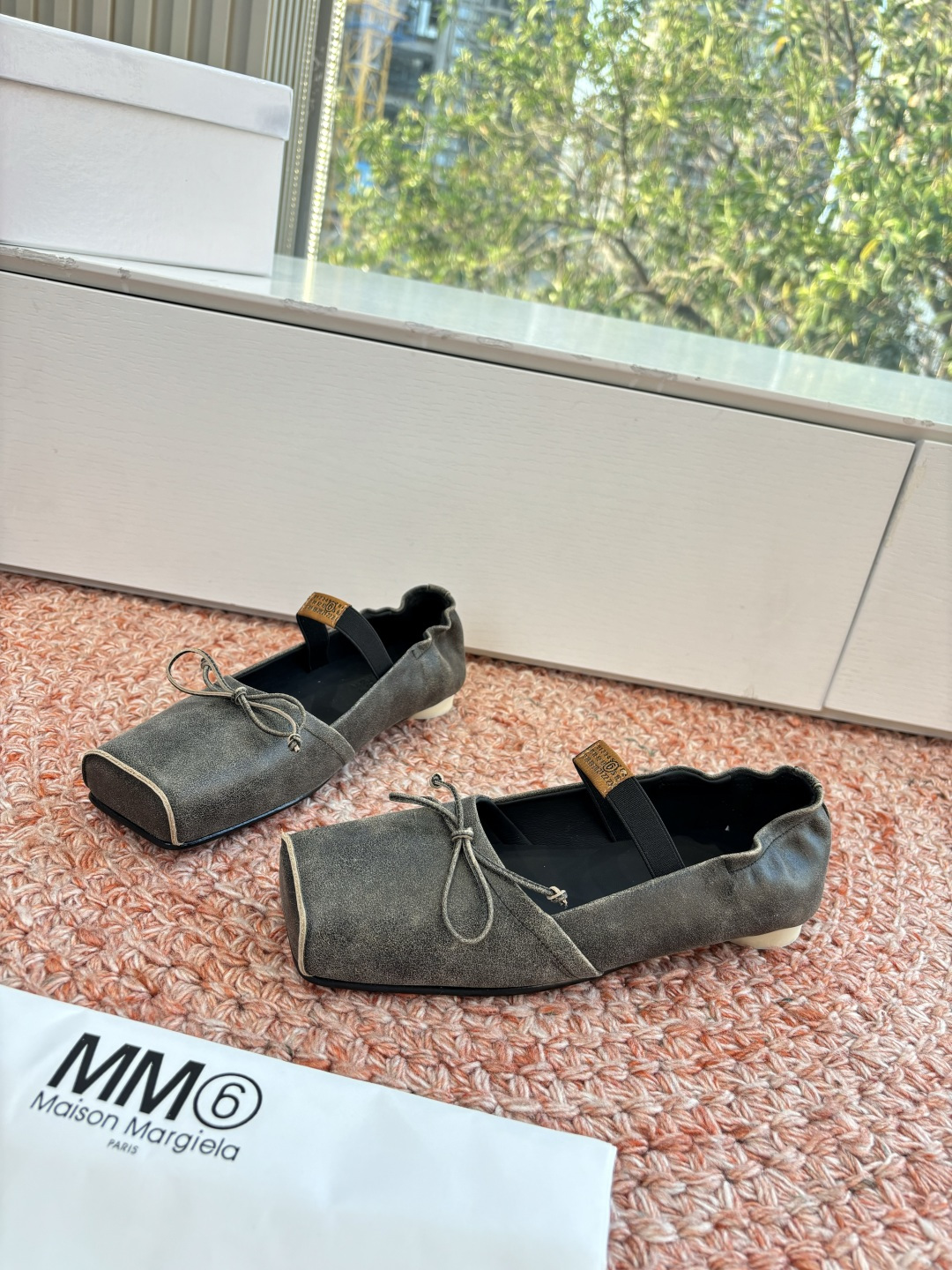 메종 마르지엘라(Maison Margiela) 타비(Tabi) 스틸레토 메리제인 플랫 슈즈 로퍼 신발