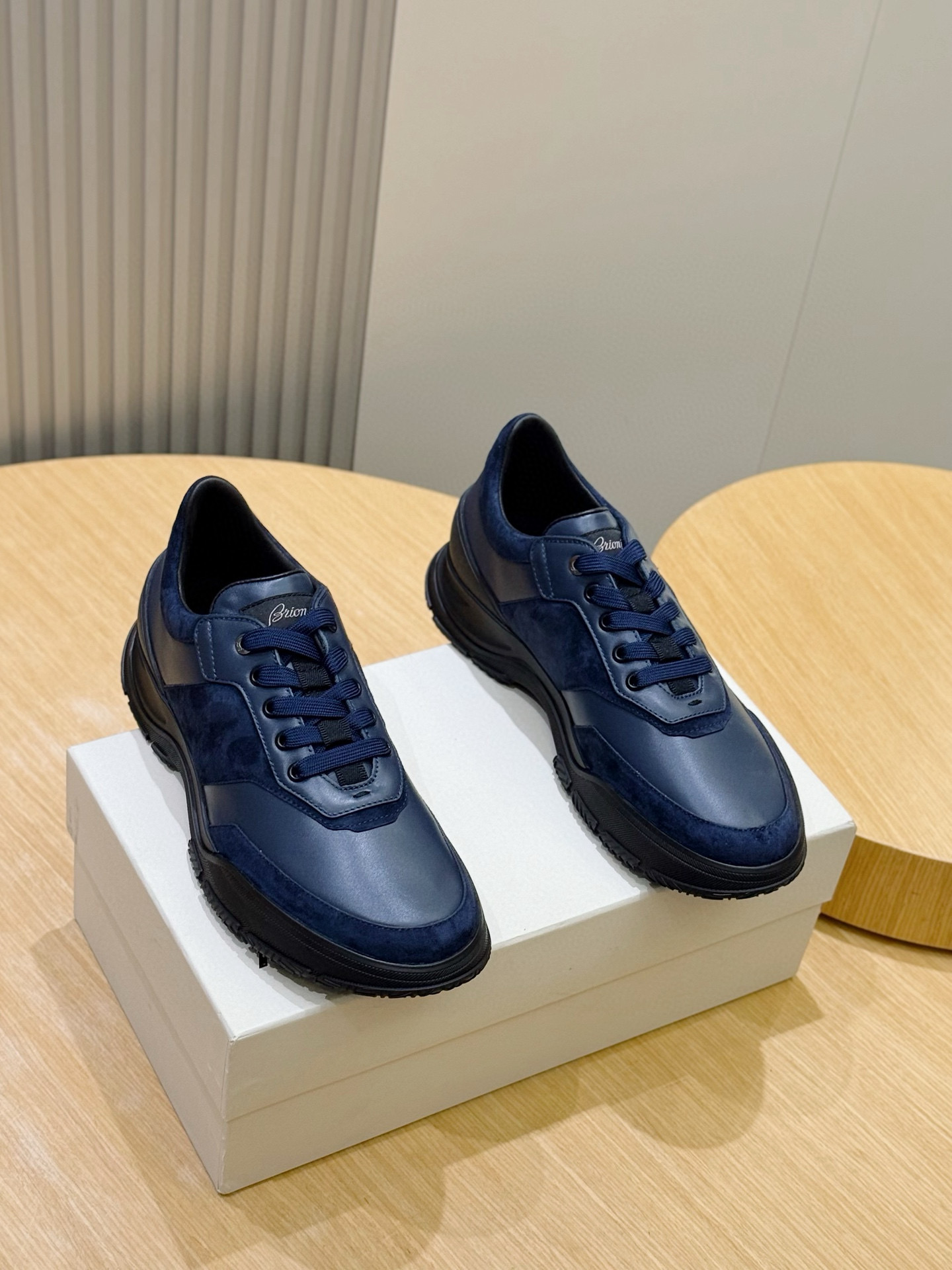 브리오니(Brioni) 남성 캐주얼 스니커즈 신발