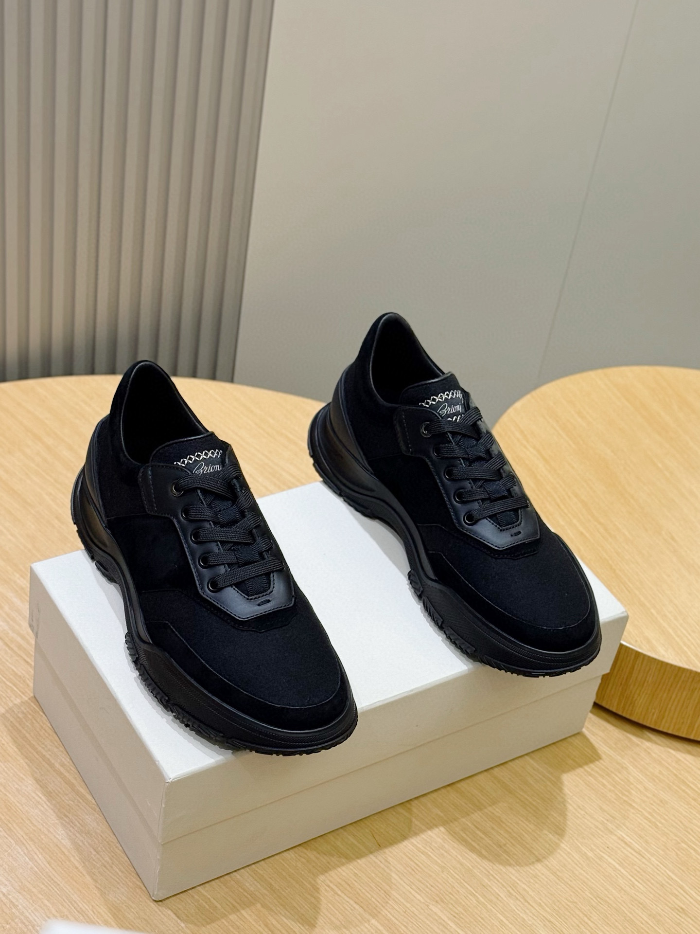 브리오니(Brioni) 남성 캐주얼 스니커즈 신발