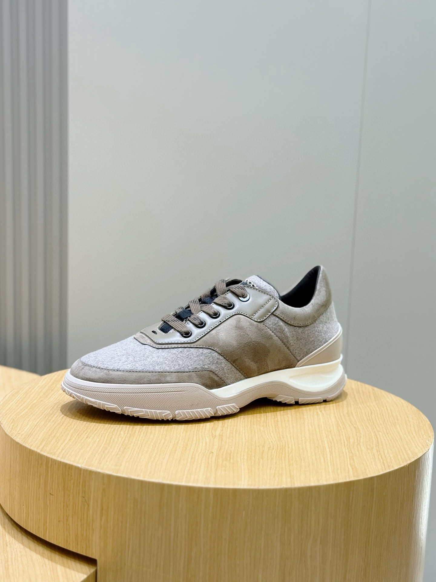 브리오니(Brioni) 남성 캐주얼 스니커즈 신발