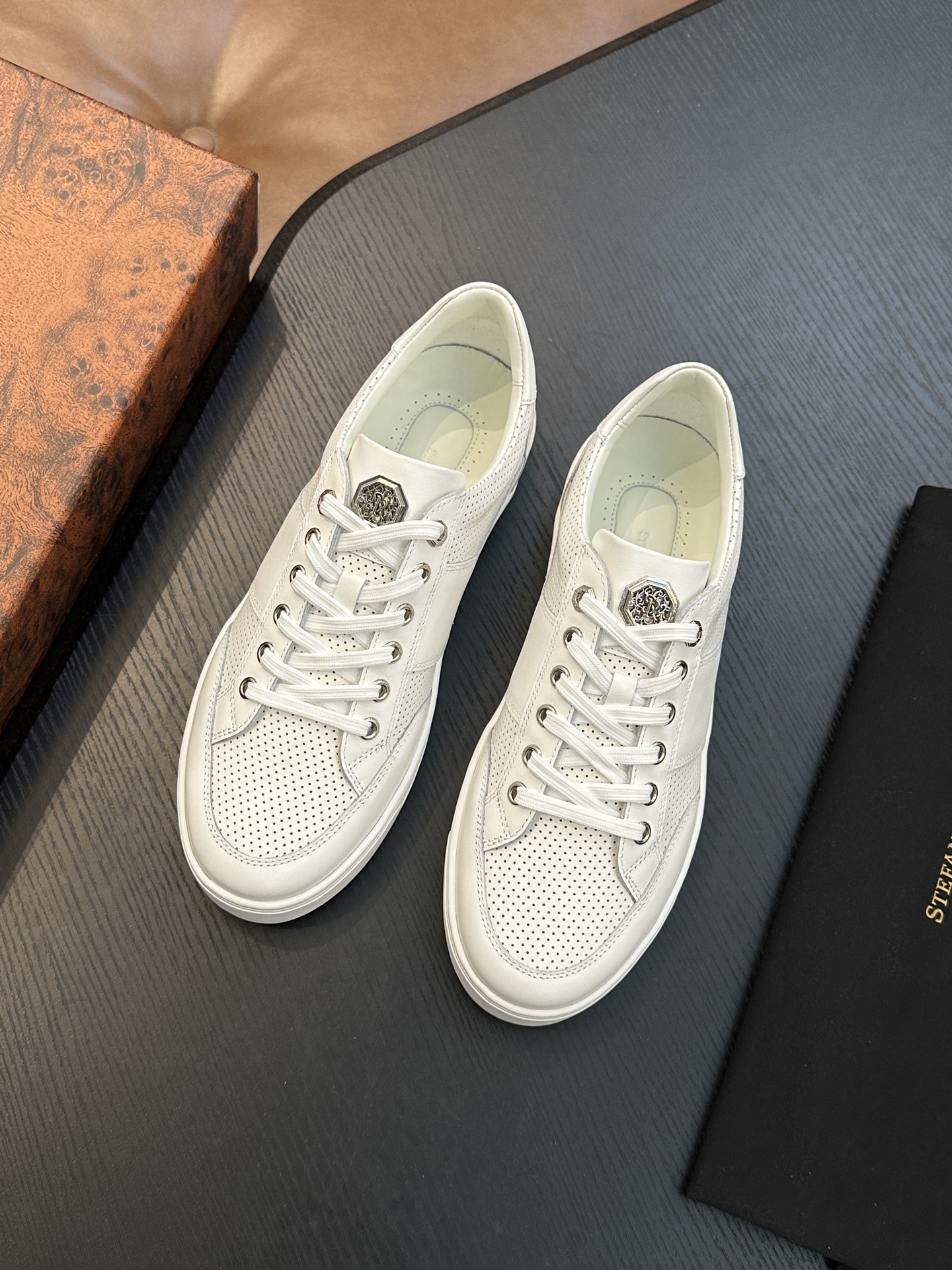 스테파노 리치(Stefano Ricci) 하이엔드 레트로 스니커즈 신발