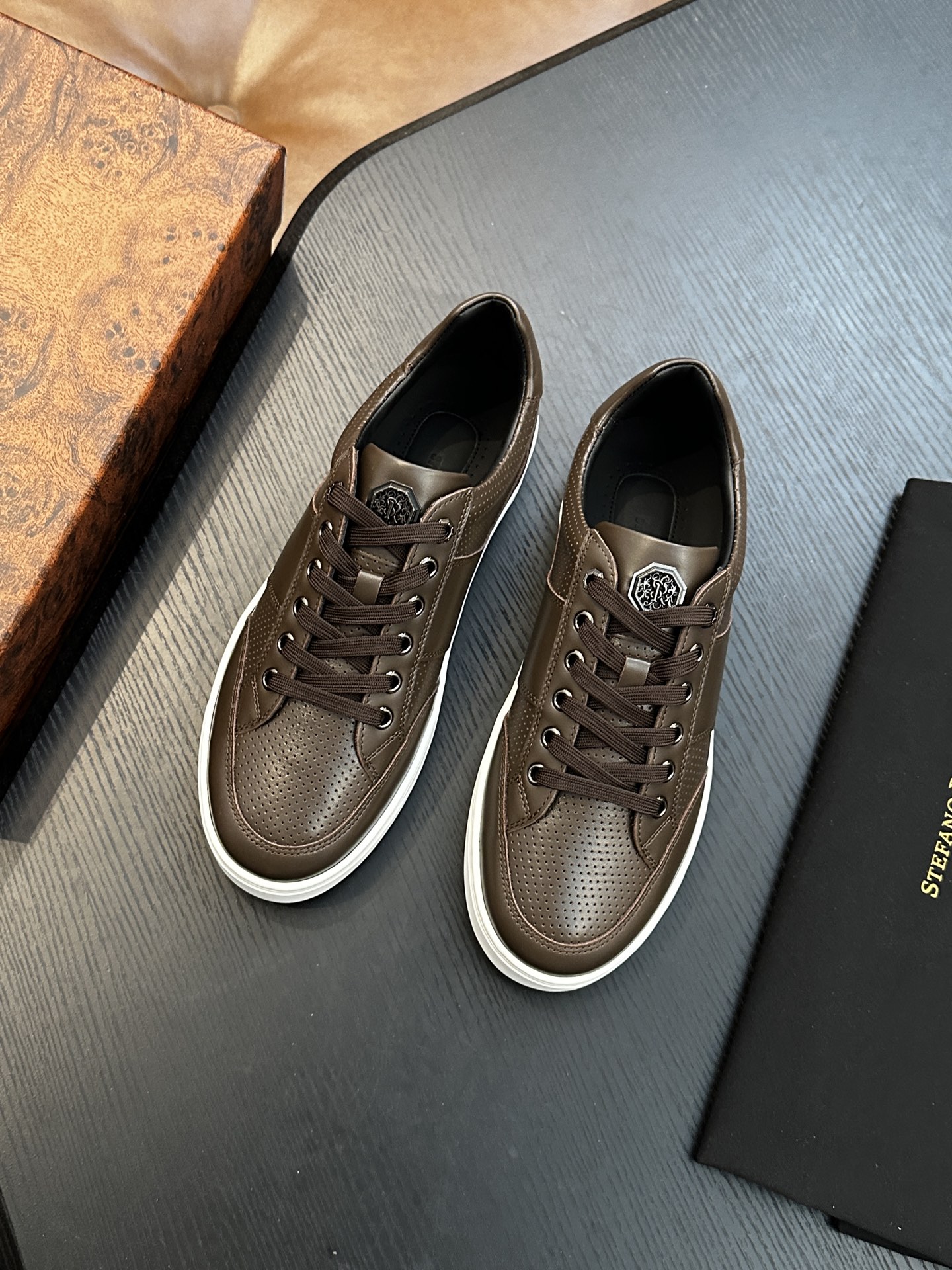 스테파노 리치(Stefano Ricci) 하이엔드 레트로 스니커즈 신발