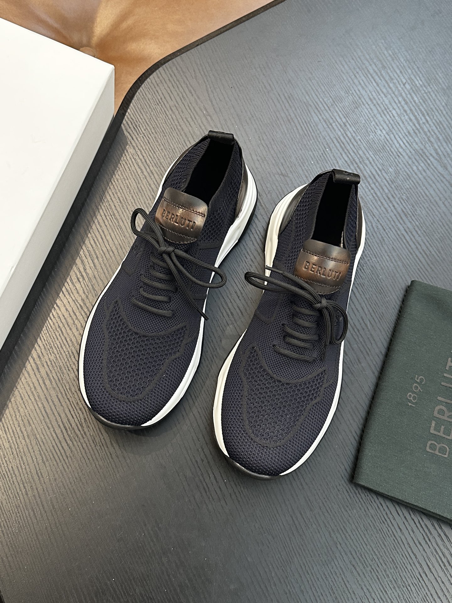 벨루티(Berluti) 섀도우(Shadow) 니트 스니커즈 신발