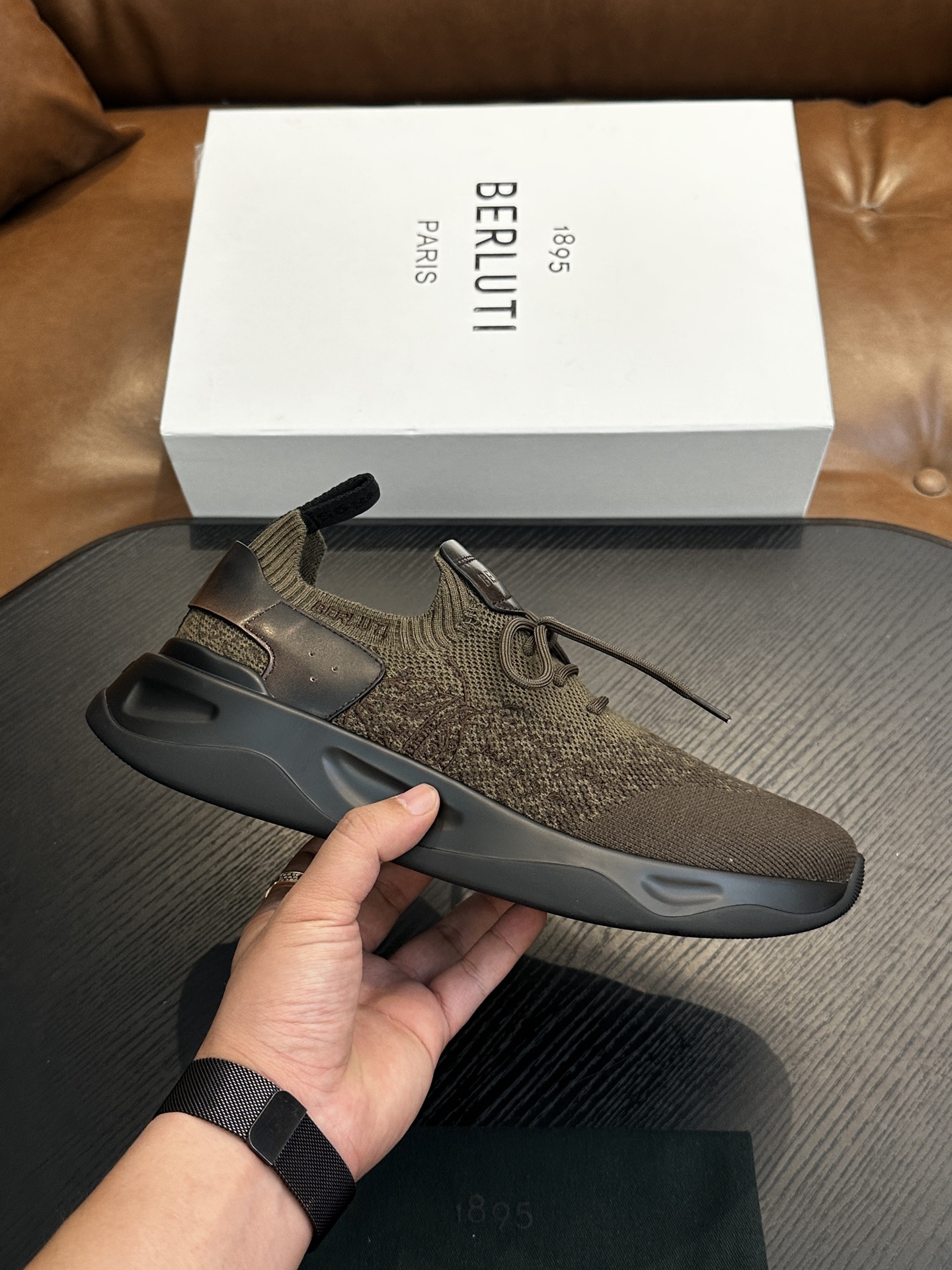 벨루티(Berluti) Shadow 니트 스니커즈 신발