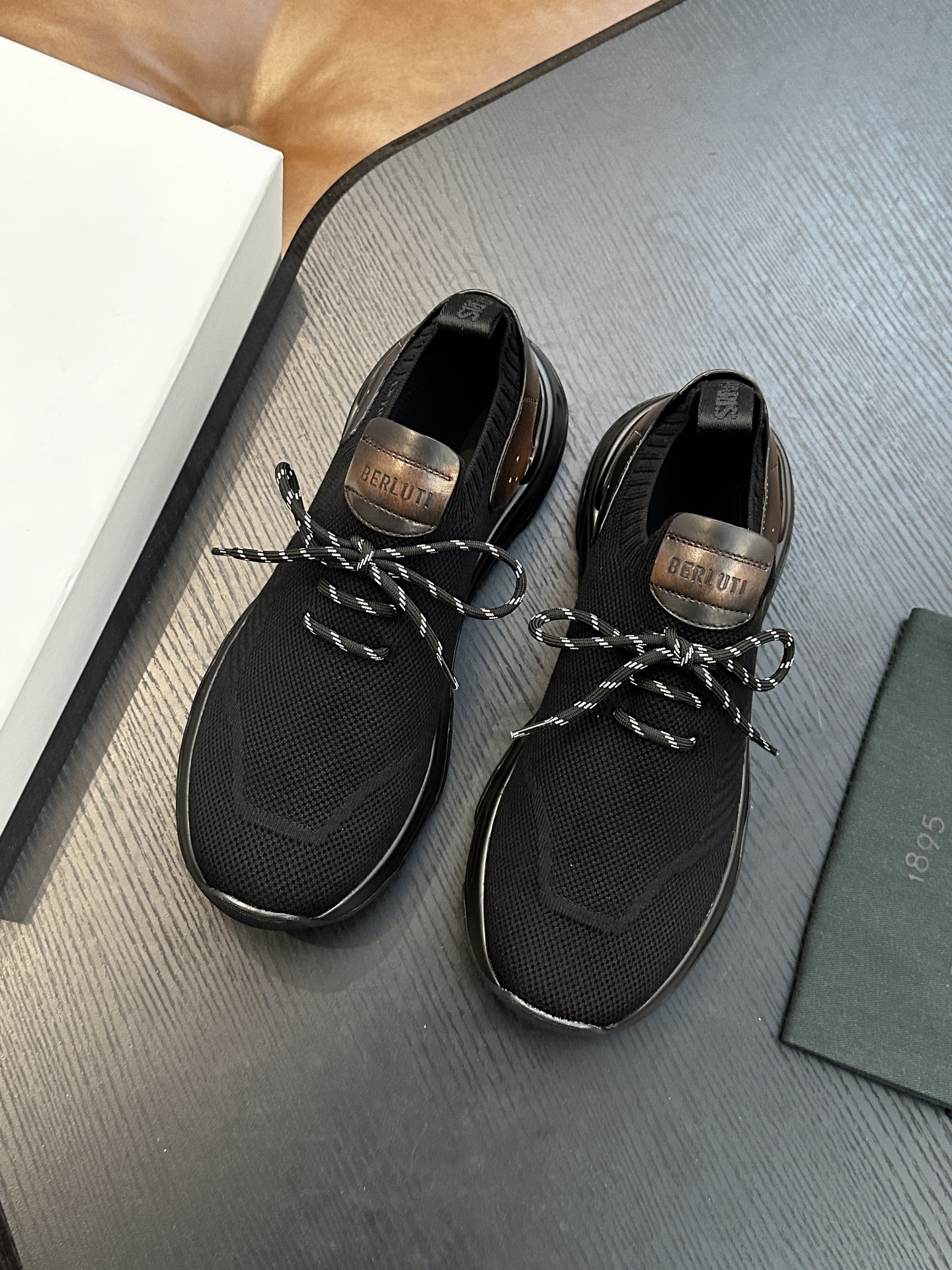 벨루티(Berluti) Shadow 니트 스니커즈 신발