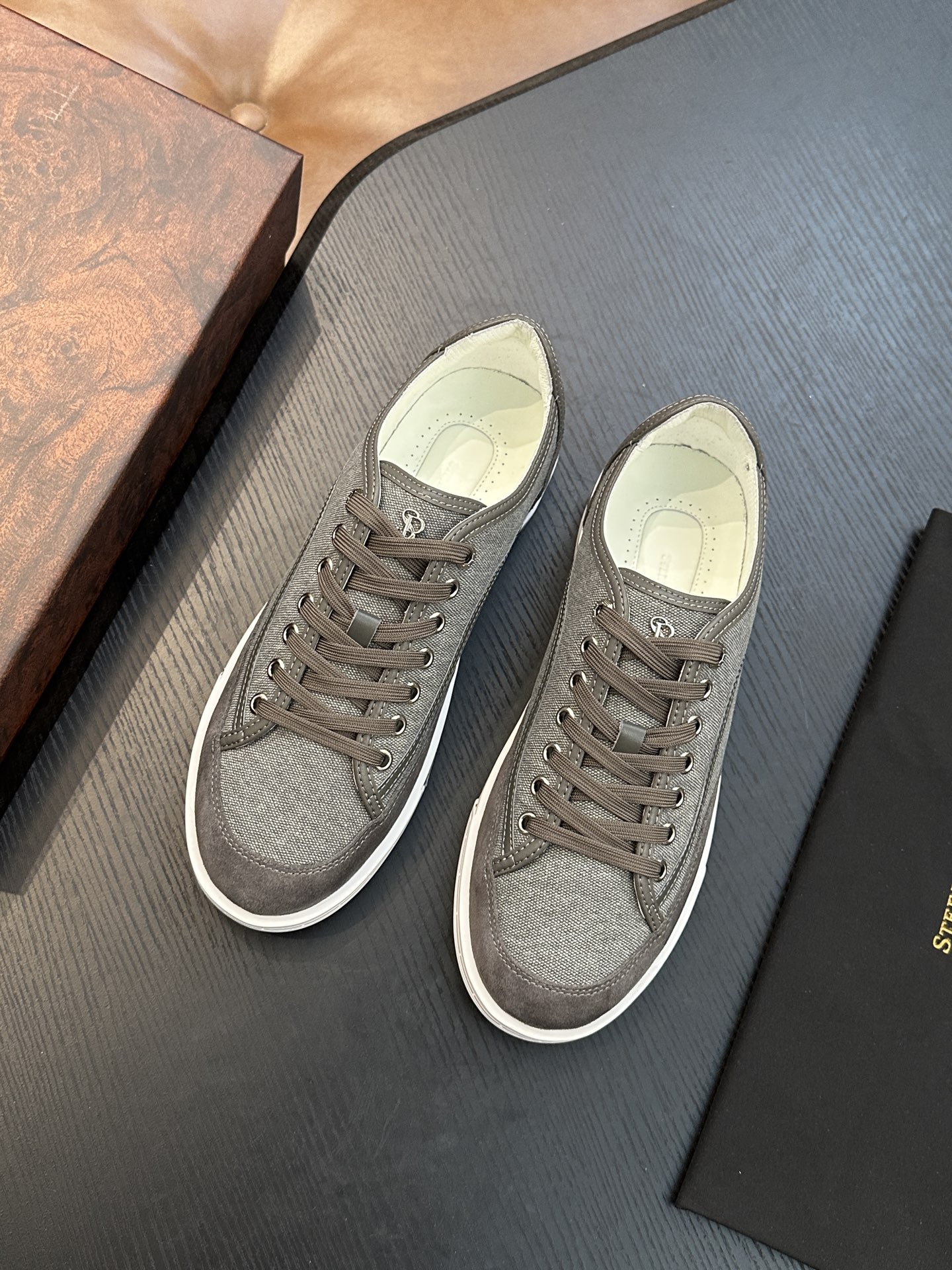 스테파노 리치(Stefano Ricci) 하이엔드 레트로 스니커즈 신발