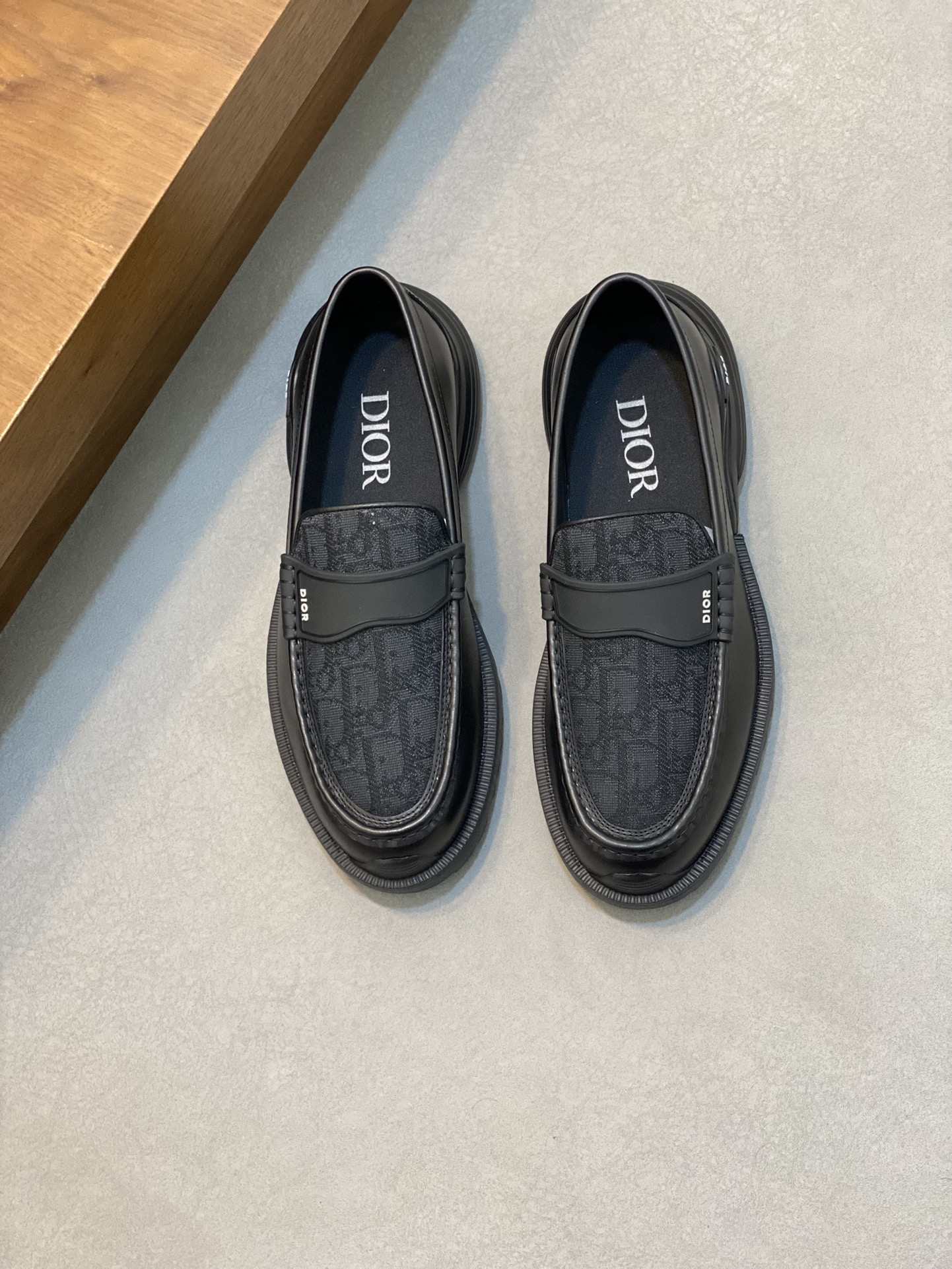 Dior CD 디 모카신 간치오 버클 슈즈 로퍼 신발