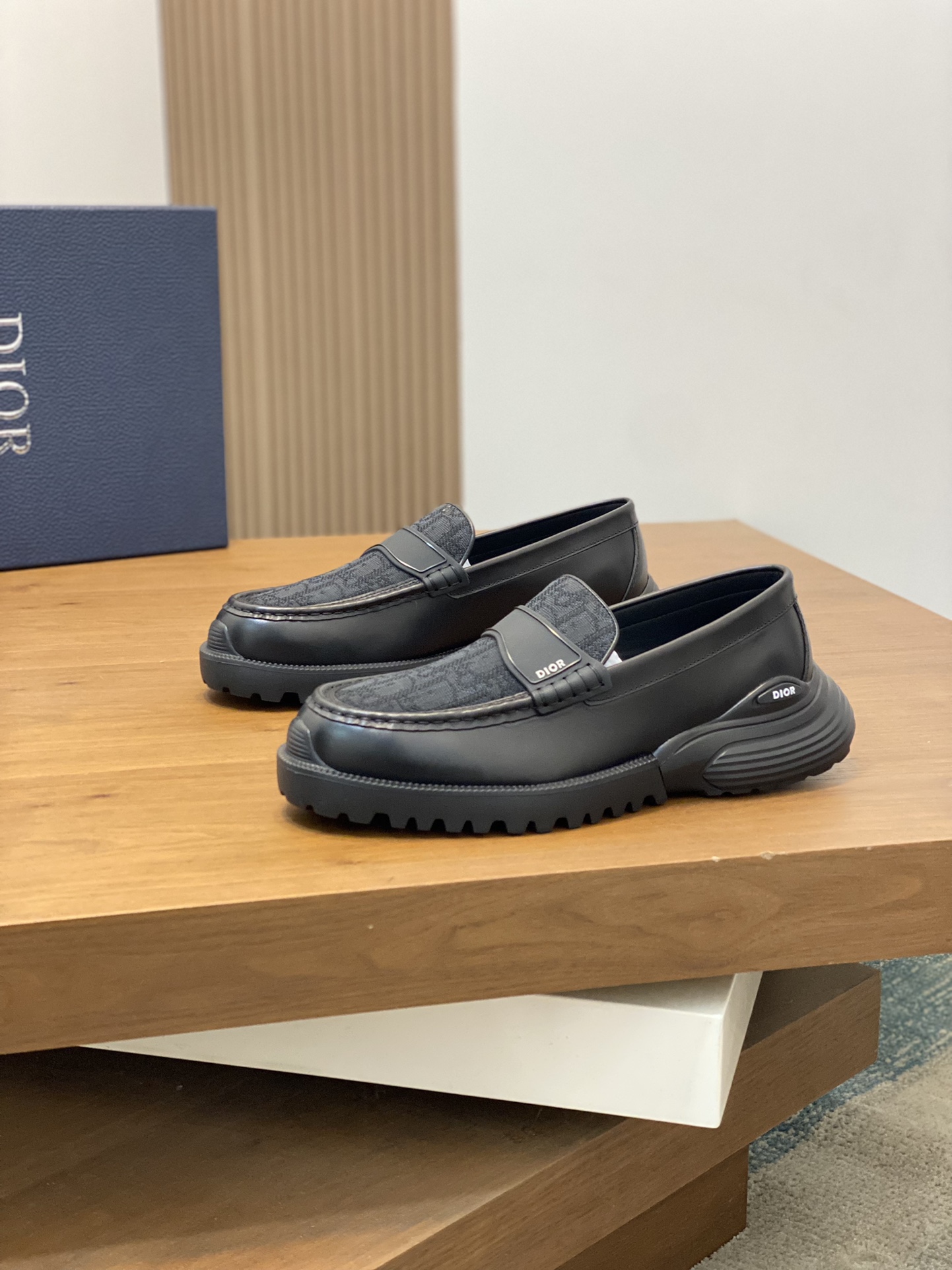 Dior CD 디 모카신 간치오 버클 슈즈 로퍼 신발