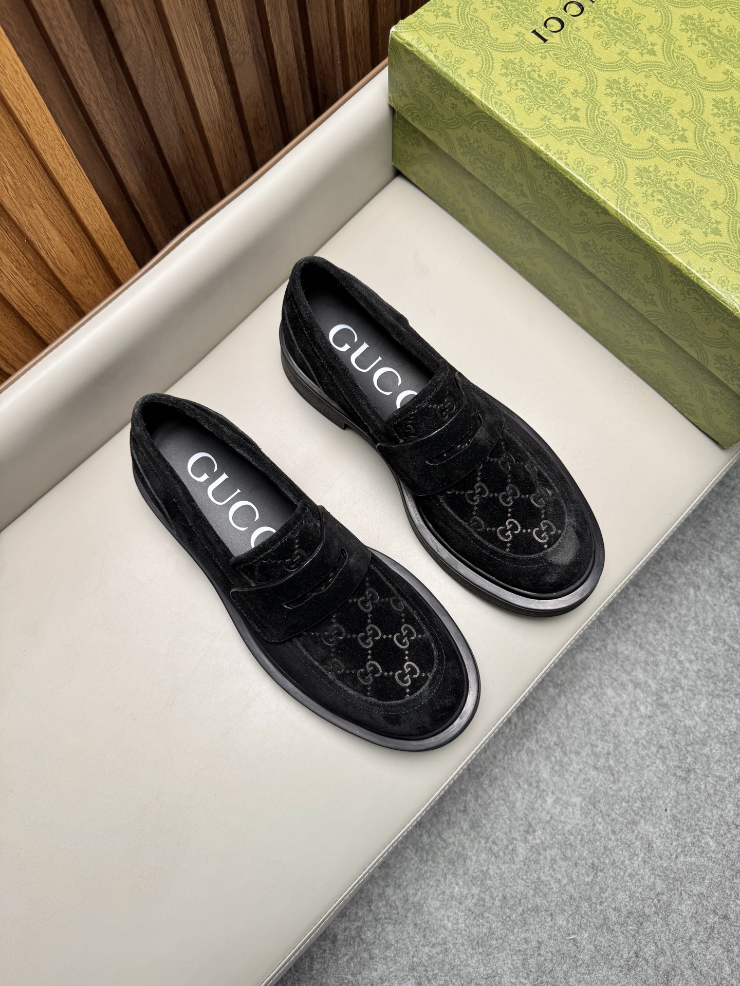 구찌(Gucci) 클래식 비즈니스 드레스 슈즈 로퍼 구두 신발