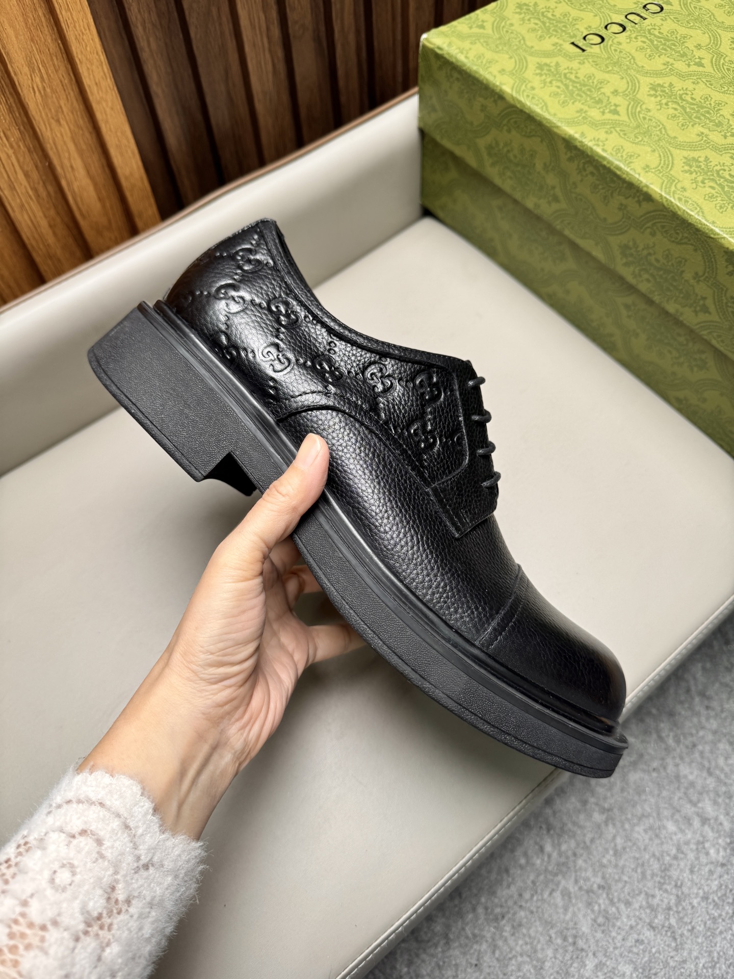 구찌(Gucci) 클래식 비즈니스 드레스 슈즈 구두 신발