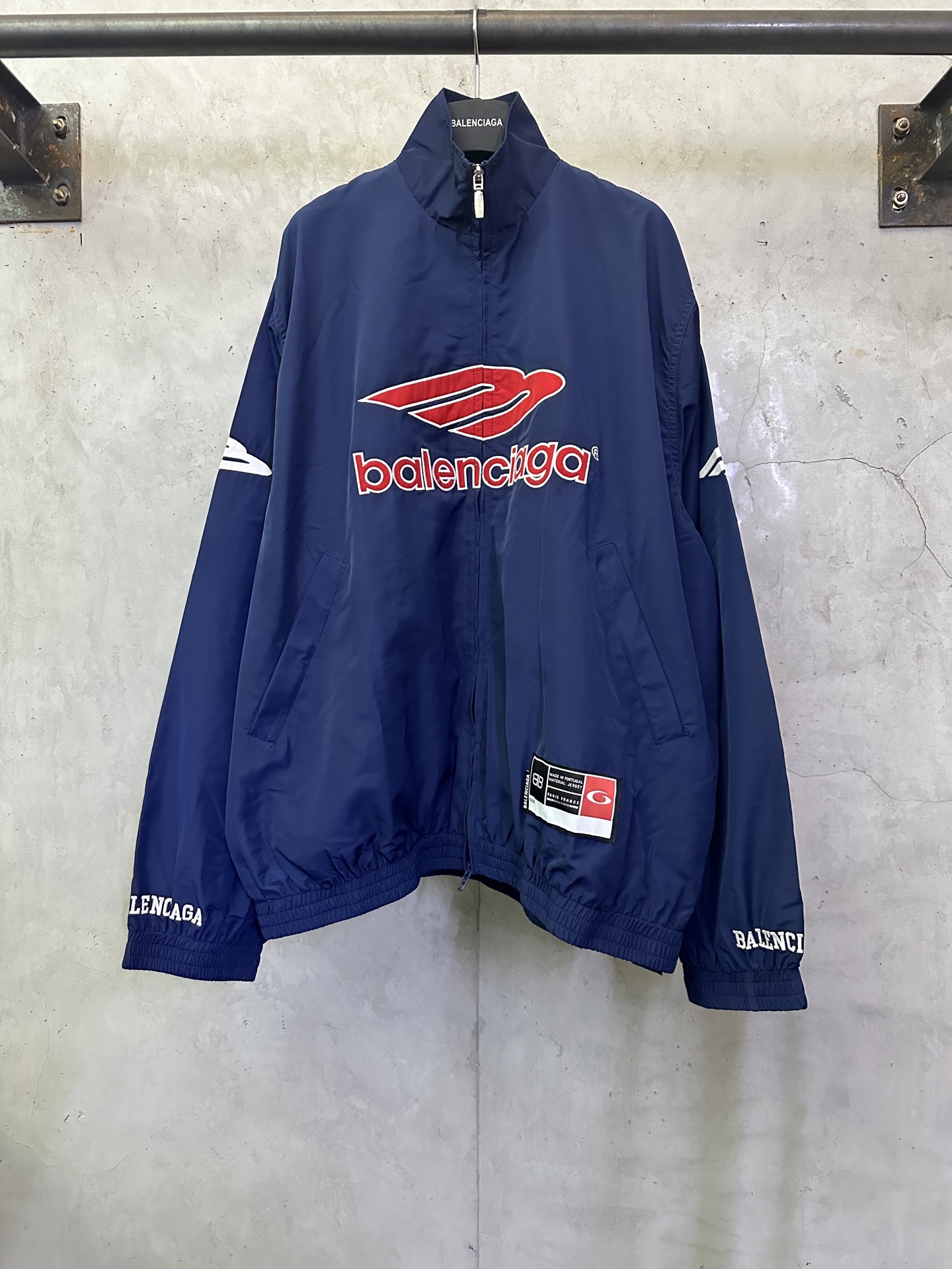 발렌시아가(Balenciaga) 풋볼 시리즈 3M 자수 나일론 윈드브레이커 자켓 재킷 의류