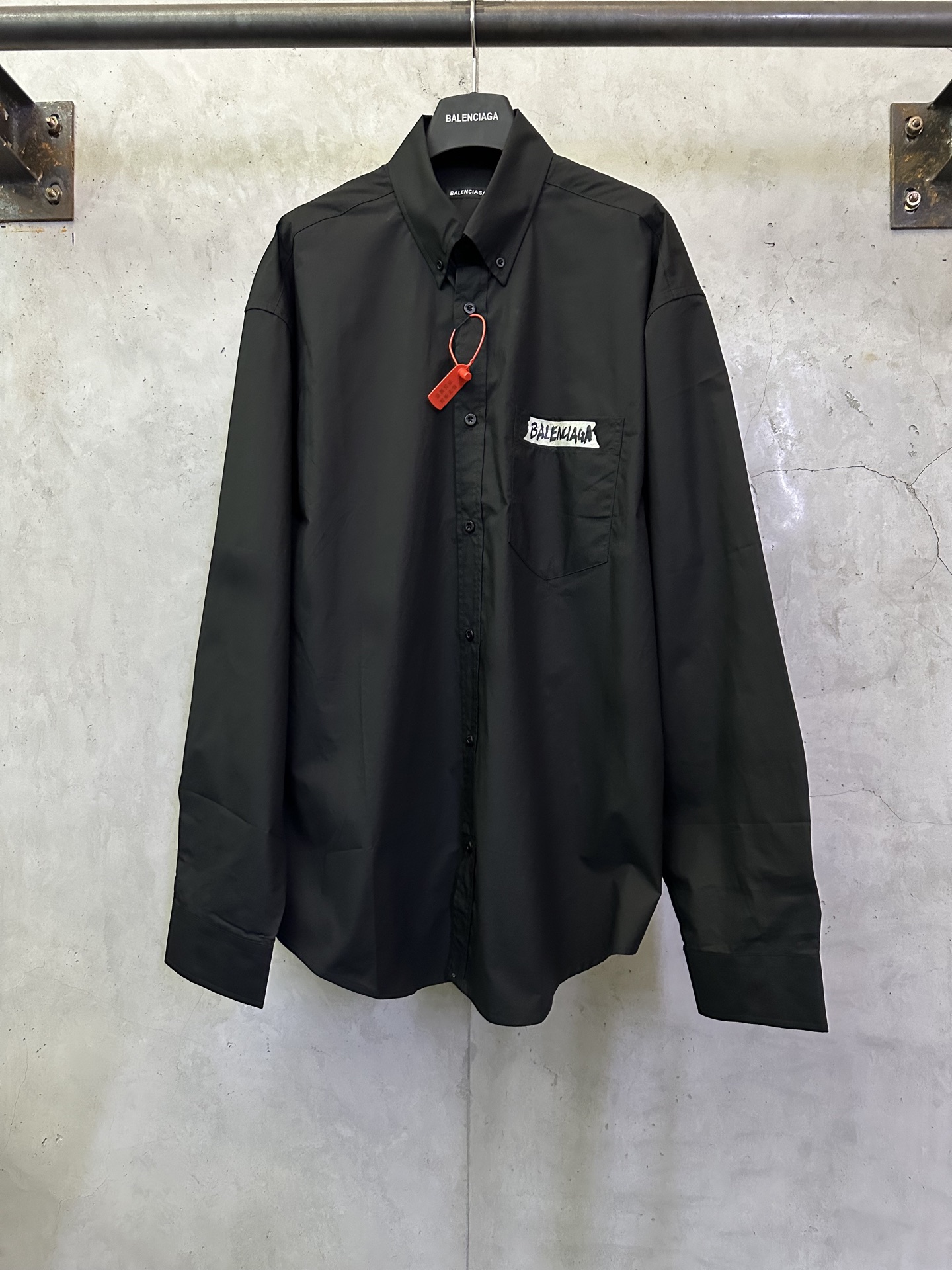 발렌시아가(Balenciaga) 화이트 테이프 로고 셔츠 의류