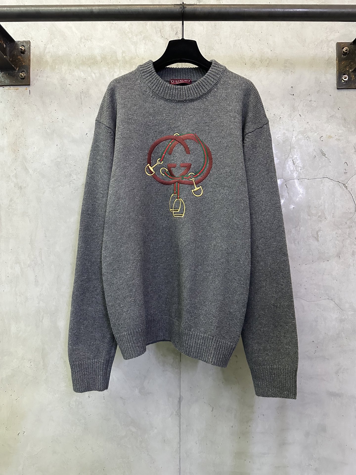 구찌(Gucci) 레드 랜턴 더블G 자수 니트 의류