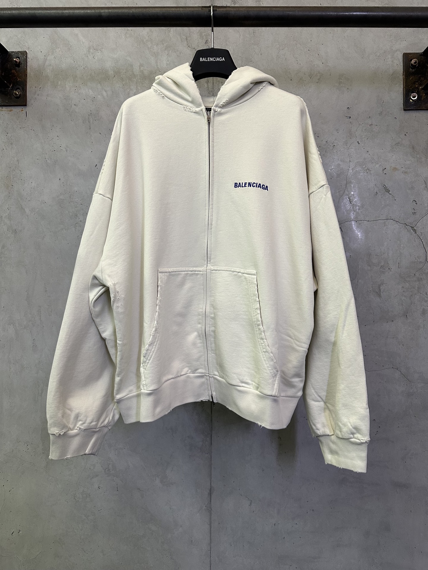 발렌시아가(Balenciaga) 자수 후드 집업 의류