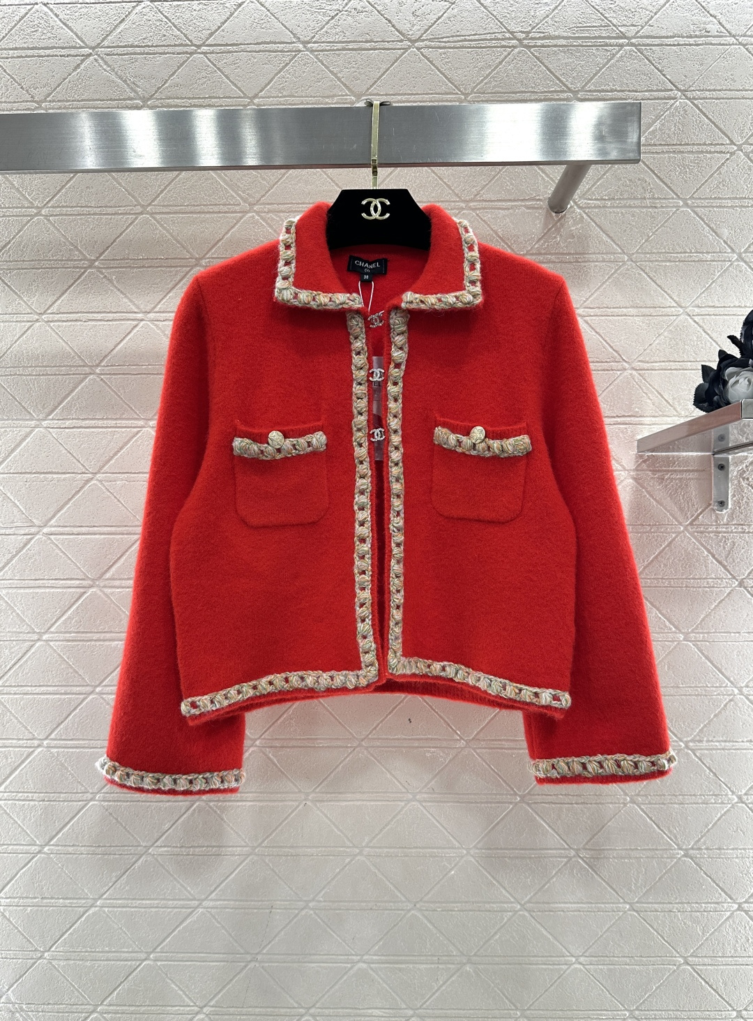 샤넬(Chanel) 배색 트림 캐시미어 가디건 의류