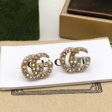 구찌(Gucci) 최신상 멀티 컬러 크리스탈 미니 귀걸이 악세사리