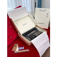 Burberry 버버리 · 컨트라스트 체크 캐시미어 머플러 목도리 스카프