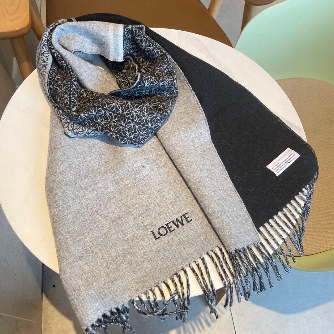 LOEWE 로에베 · 리버서블 아나그램 혼방 머플러 목도리 스카프