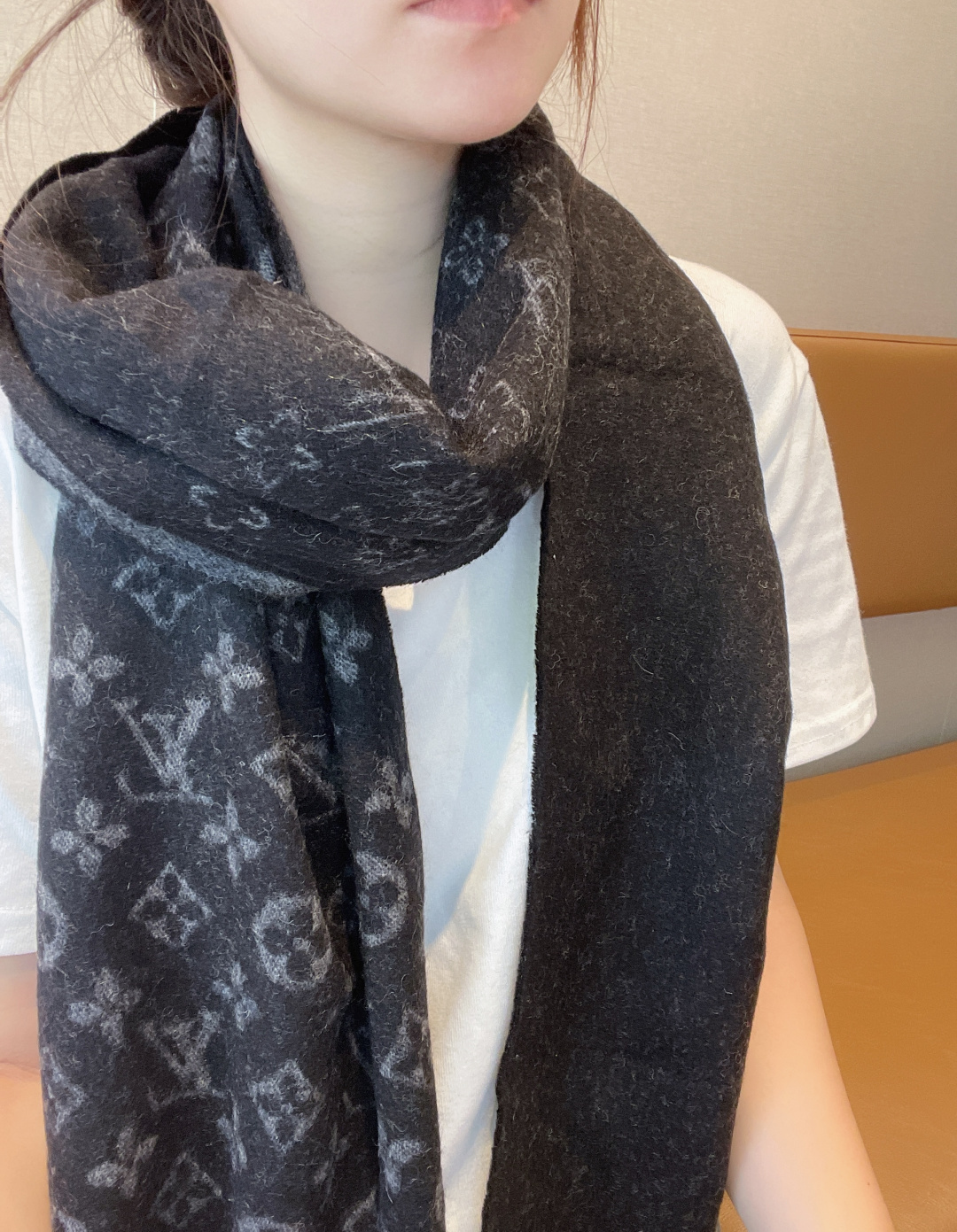 Louis Vuitton LV 루이비통 · 리버서블 그라데이션 머플러 목도리 스카프