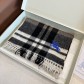 Burberry 버버리 · 클래식 체크 에퀘스트리안 로고 머플러 목도리 스카프