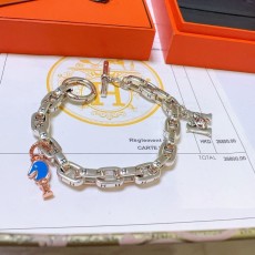 에르메스(Hermes) 프리미엄 쉐인 당크르 가드닝 팔찌 (가죽/메탈 혼합형) 악세사리