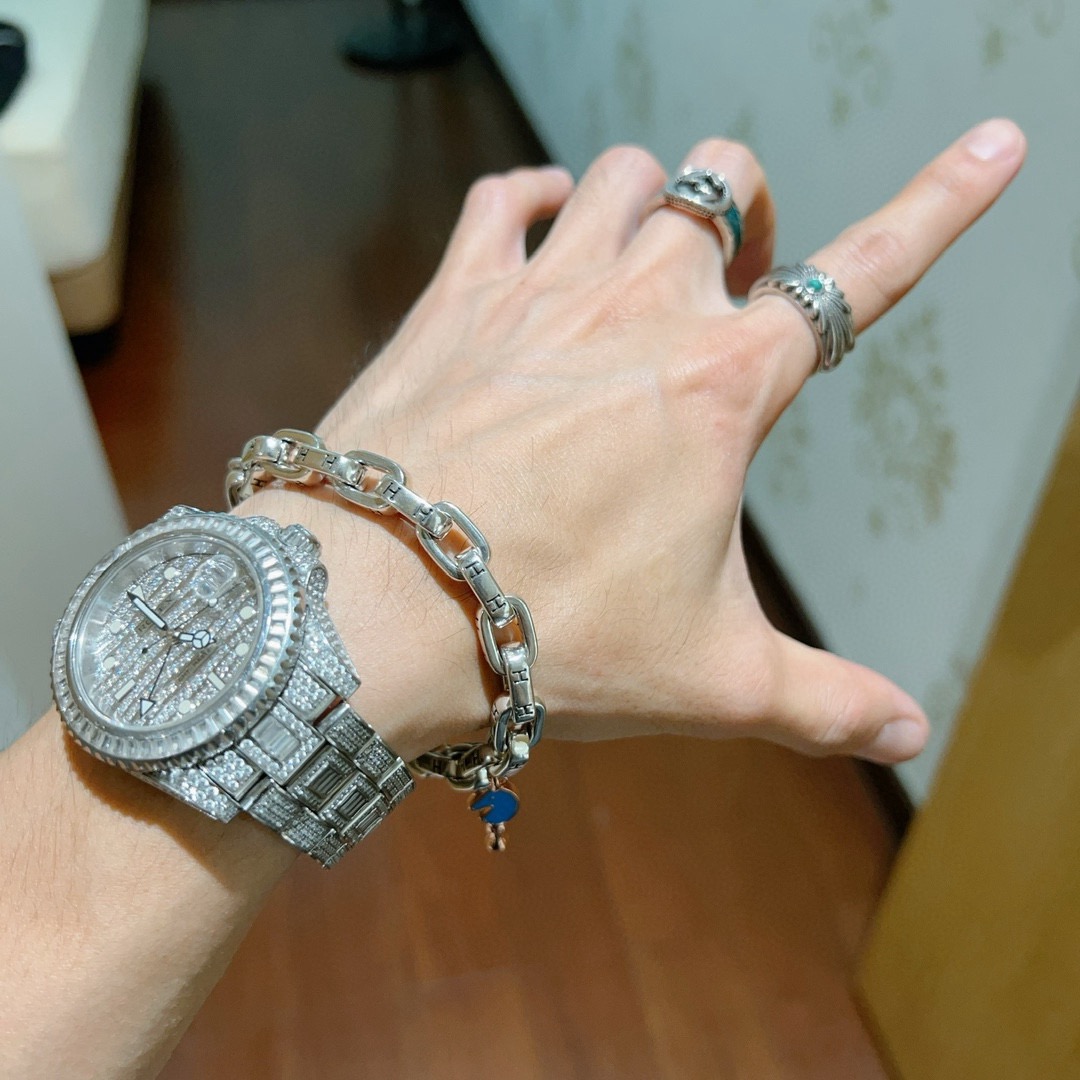 에르메스(Hermes) 프리미엄 쉐인 당크르 가드닝 팔찌 (가죽/메탈 혼합형) 악세사리