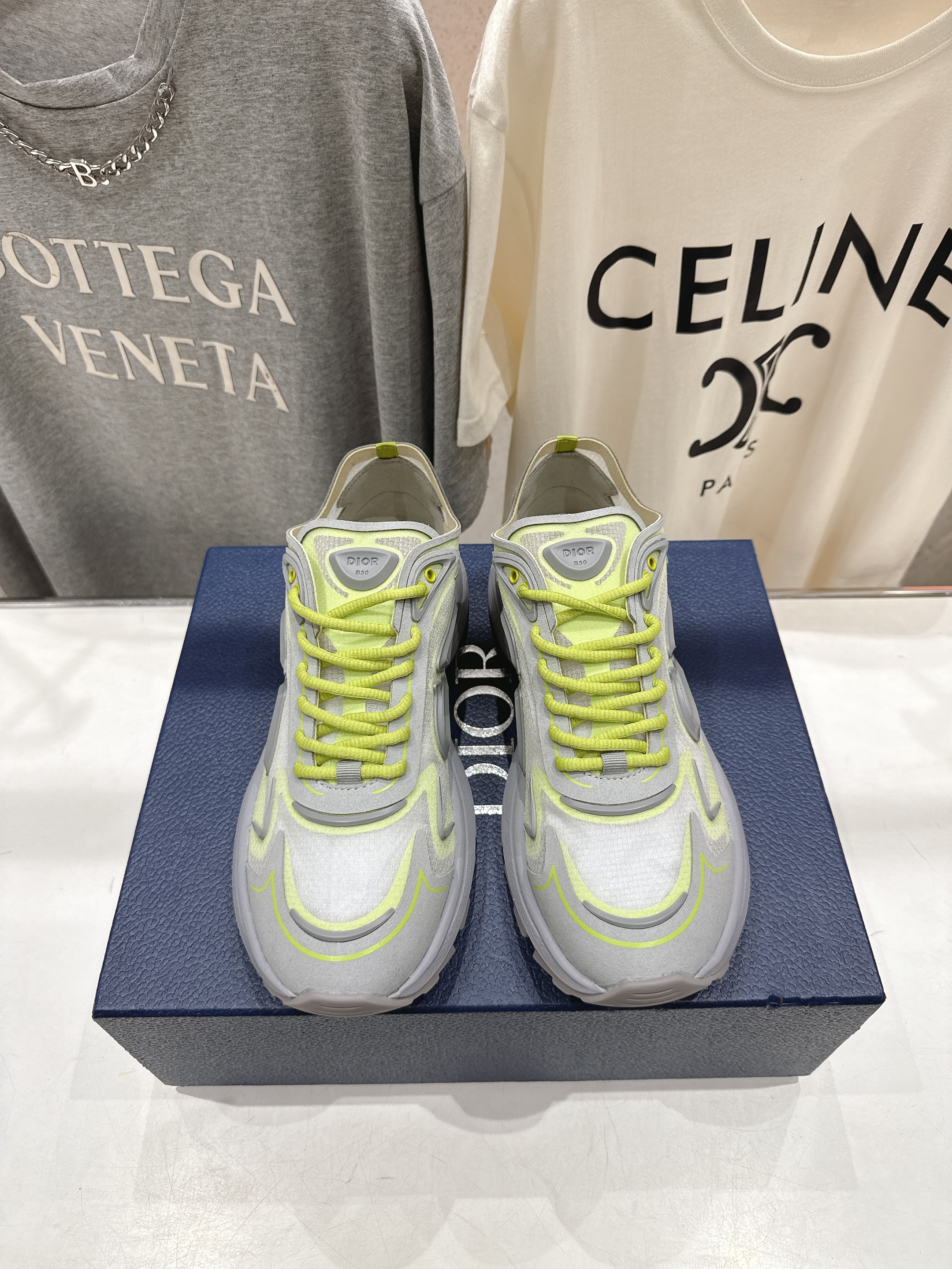 디올(Dior) CD F019 테크니컬 스니커즈 신발