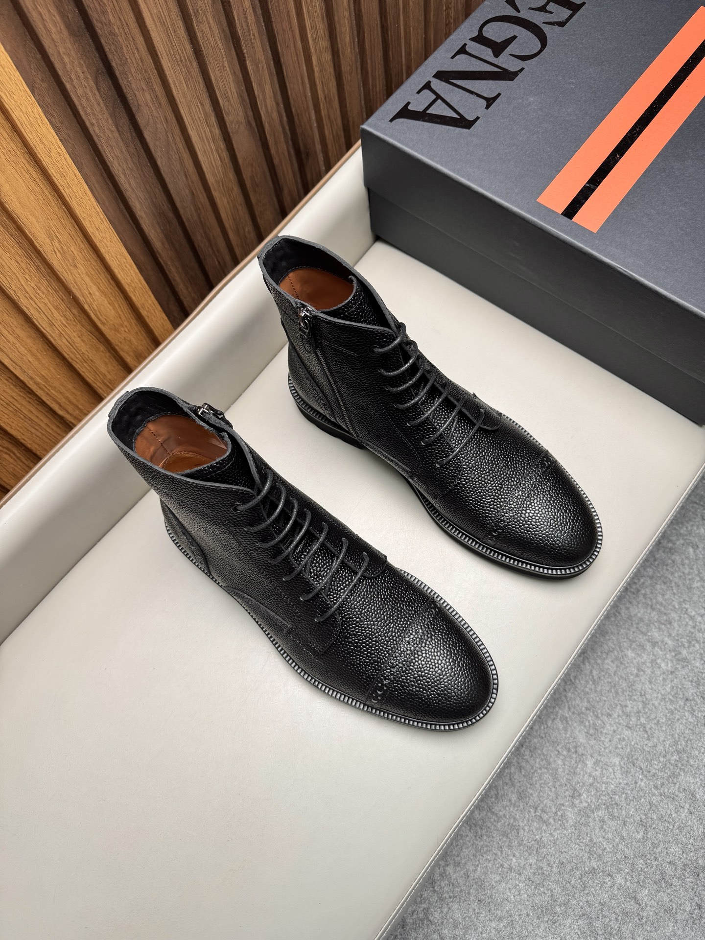 에르메네질도 제냐(Zegna) AOSTA 천연가죽 지퍼 레이스업 부츠 구두 신발