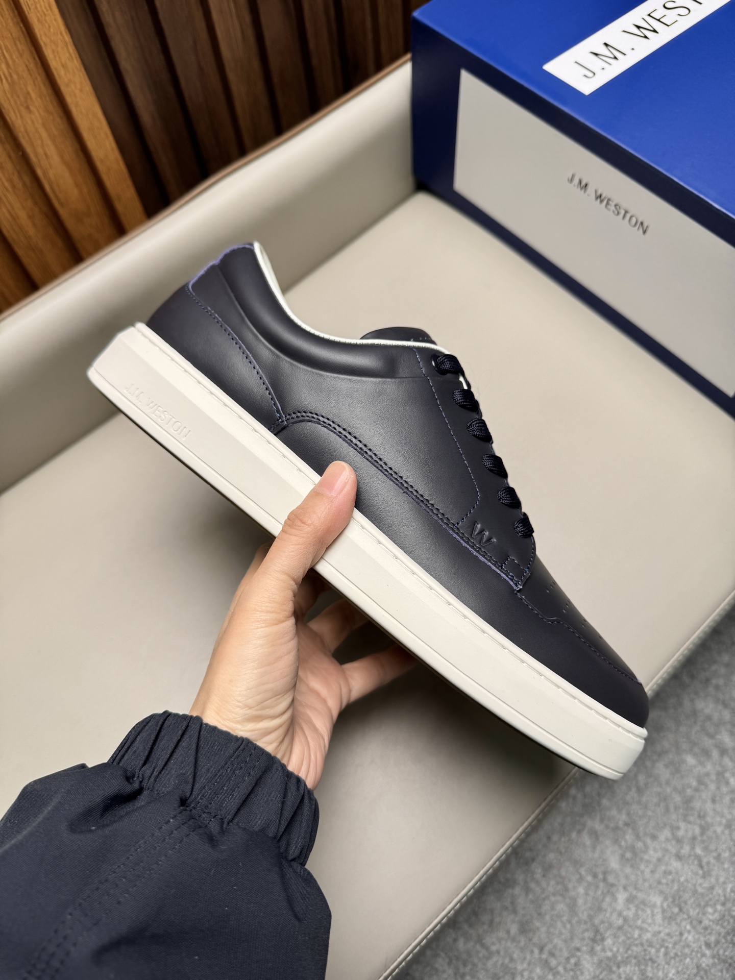 제이엠웨스통(J.M. WESTON) 클래식 러닝 스니커즈 신발