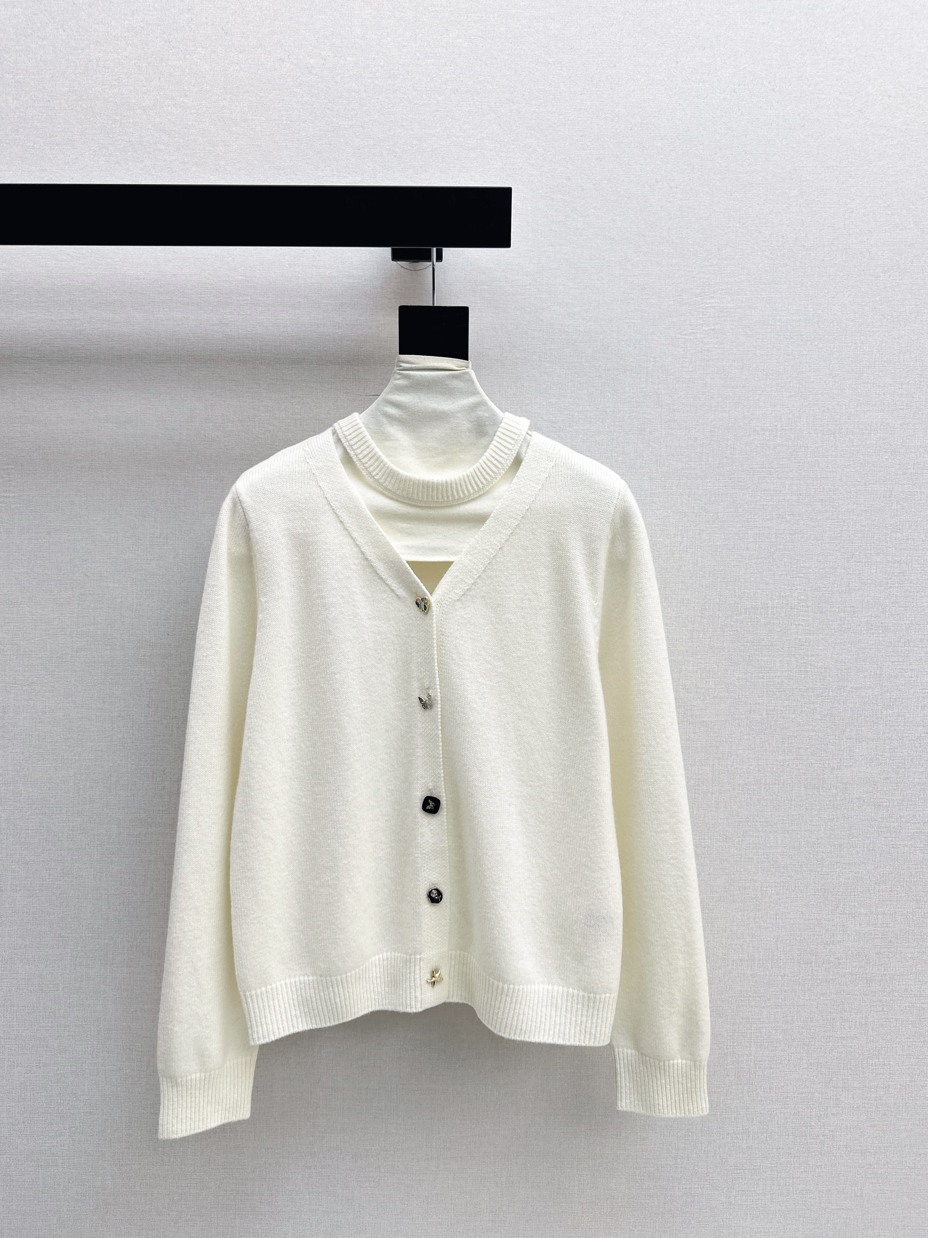 샤넬(Chanel) 프리미엄 울 가디건 의류