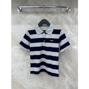 miumiu 미우미우 컨트라스트 로고 패치 스트라이프 반팔 티셔츠 의류