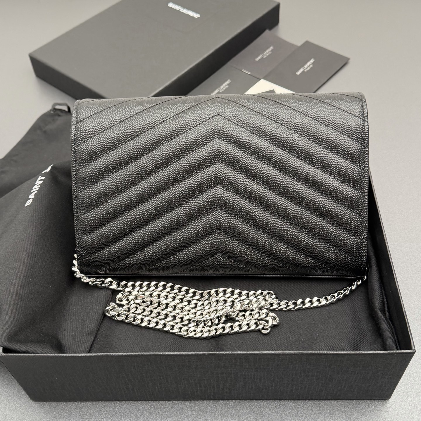YSL 생로랑 하이엔드 ENVELOPE 체인 월렛 (블랙/은장) 숄더백 가방