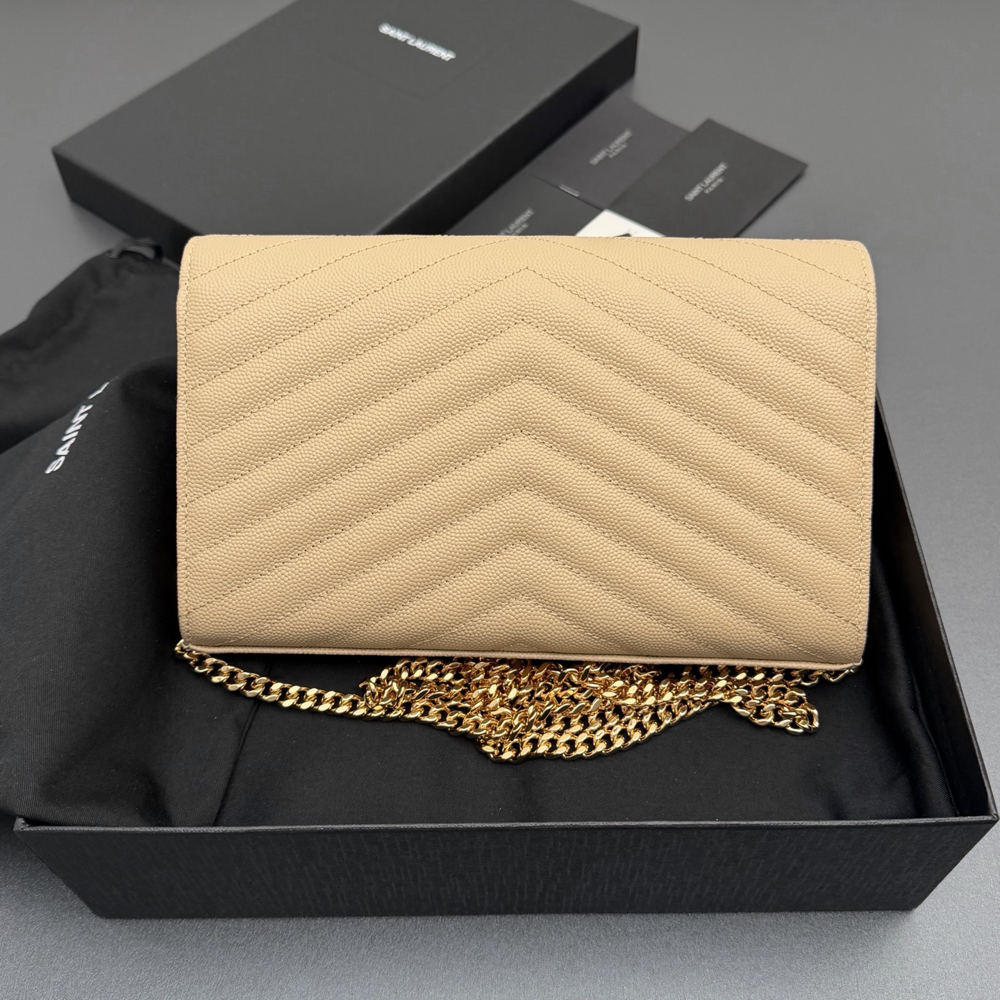 YSP 생로랑 ENVELOPE 체인 월렛 (아프리콧/금장) 가방