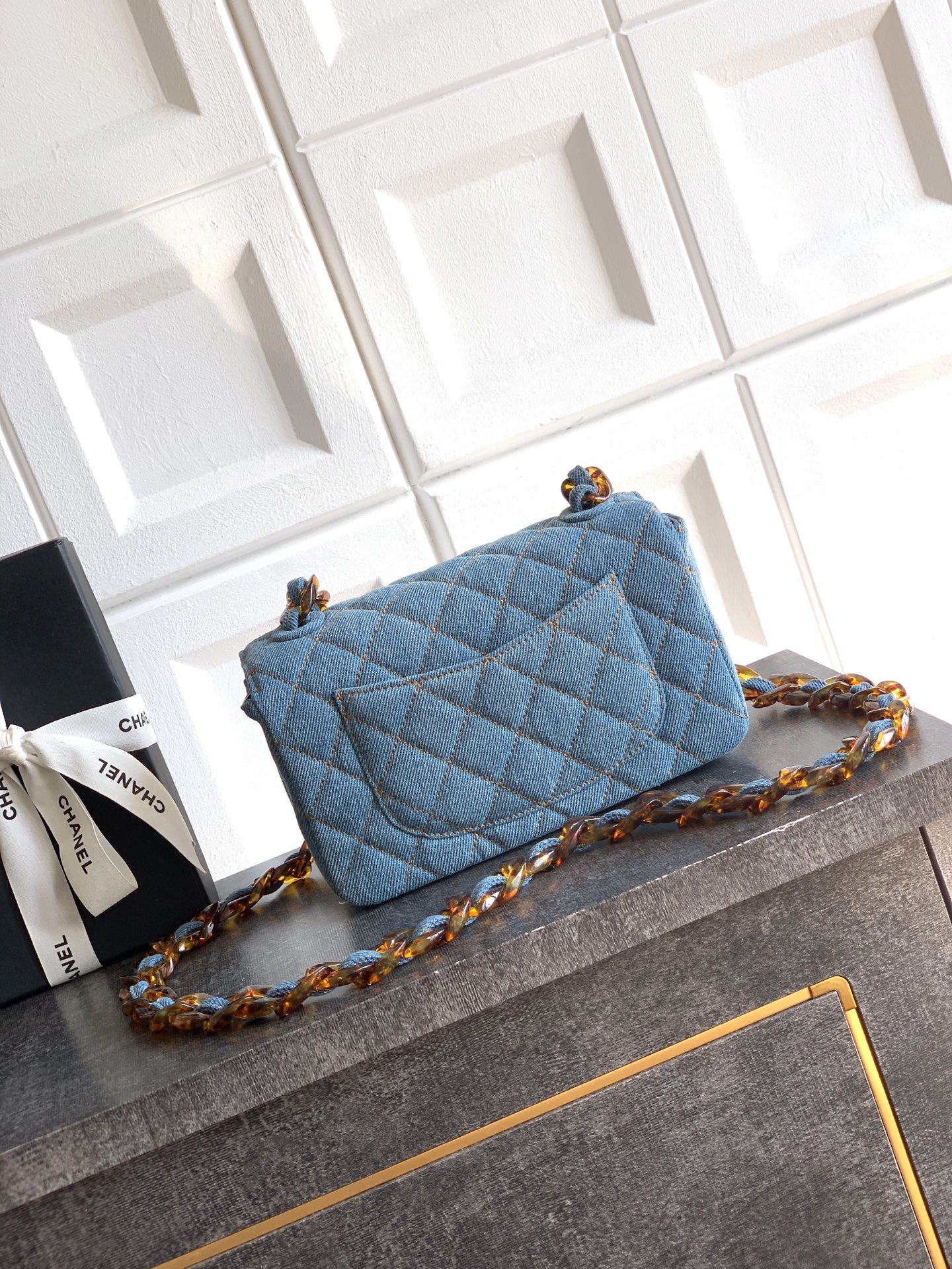 CHANEL 샤넬 빈티지 아카이브 레진 엠버 CF백 가방 Mini 20cm