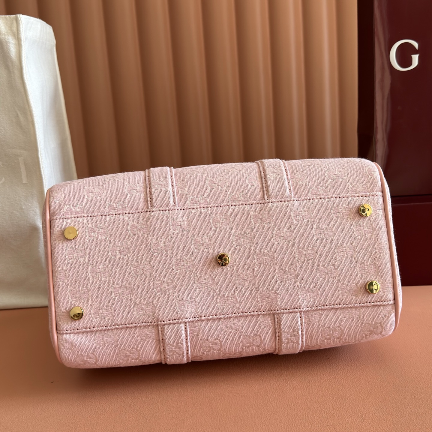 구찌(GUCCI) 오피디아(Ophidia) 미디움 보스턴백 가방