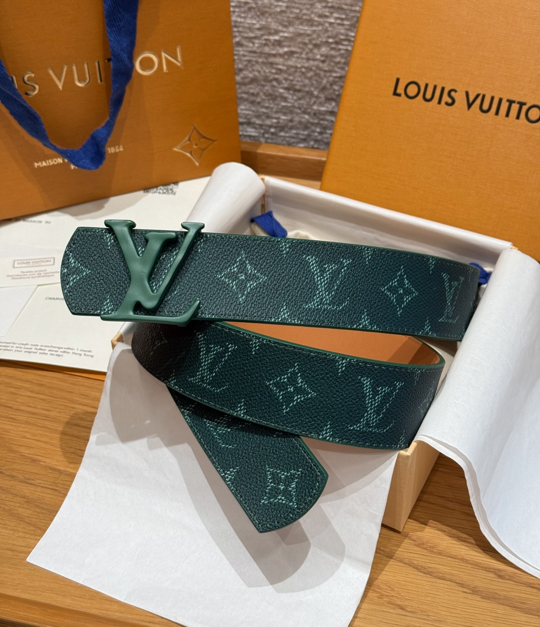 LV 루이비통 디멘션 모노그램 헤리티지 40mm 양면 벨트