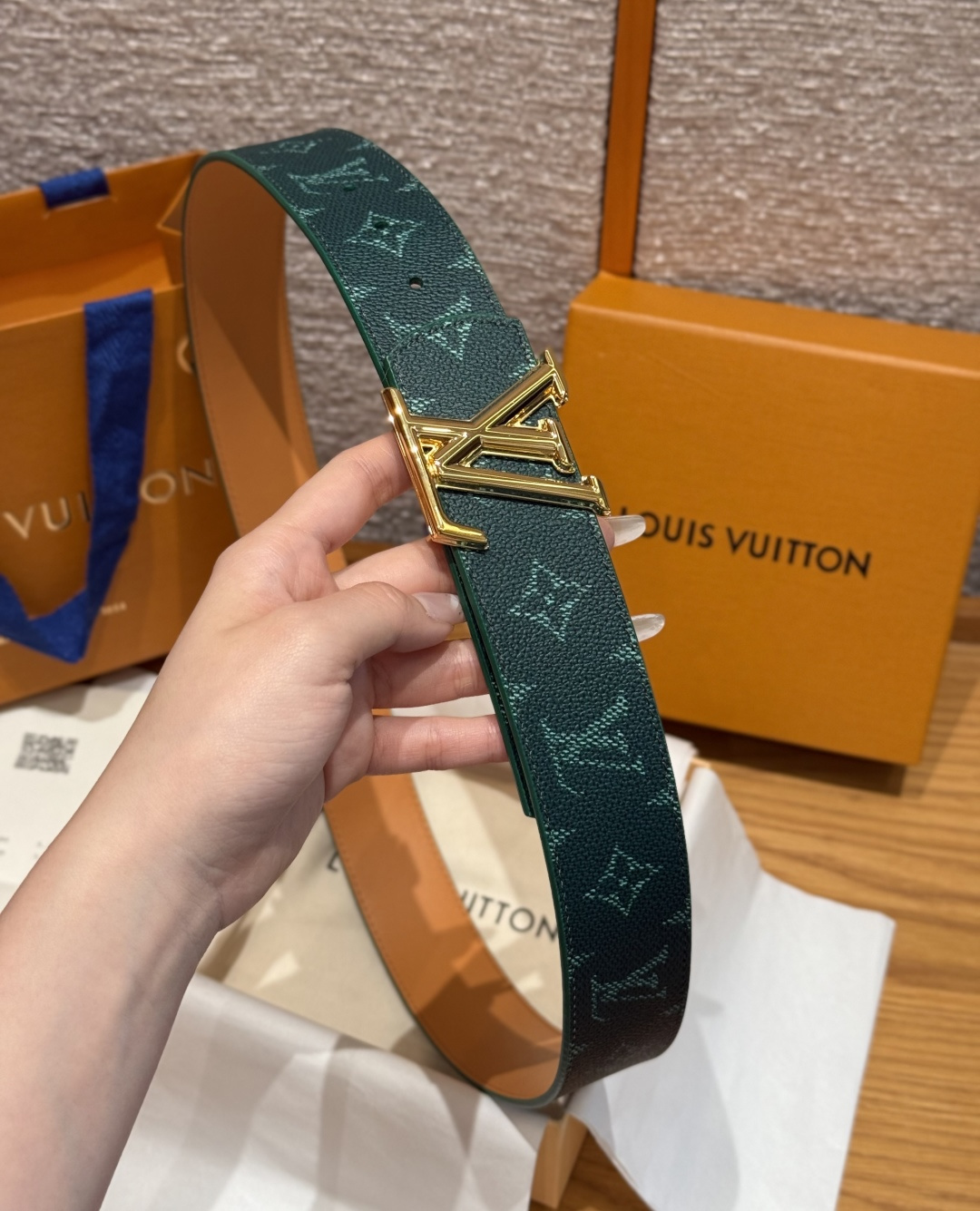 LV 루이비통 디멘션 모노그램 헤리티지 40mm 양면 벨트