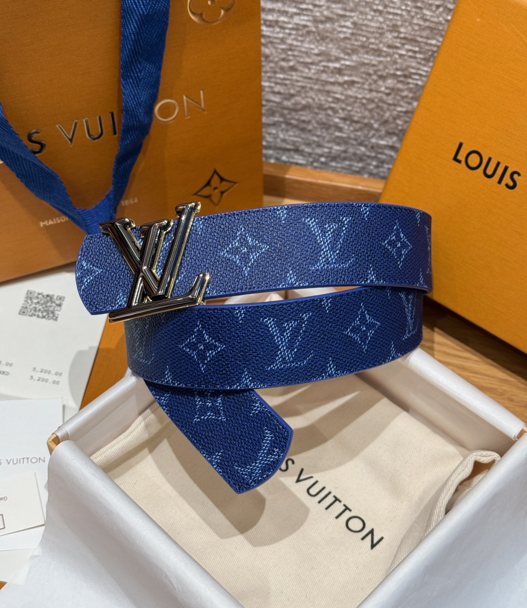 LV 루이비통 디멘션 모노그램 헤리티지 40mm 양면 벨트