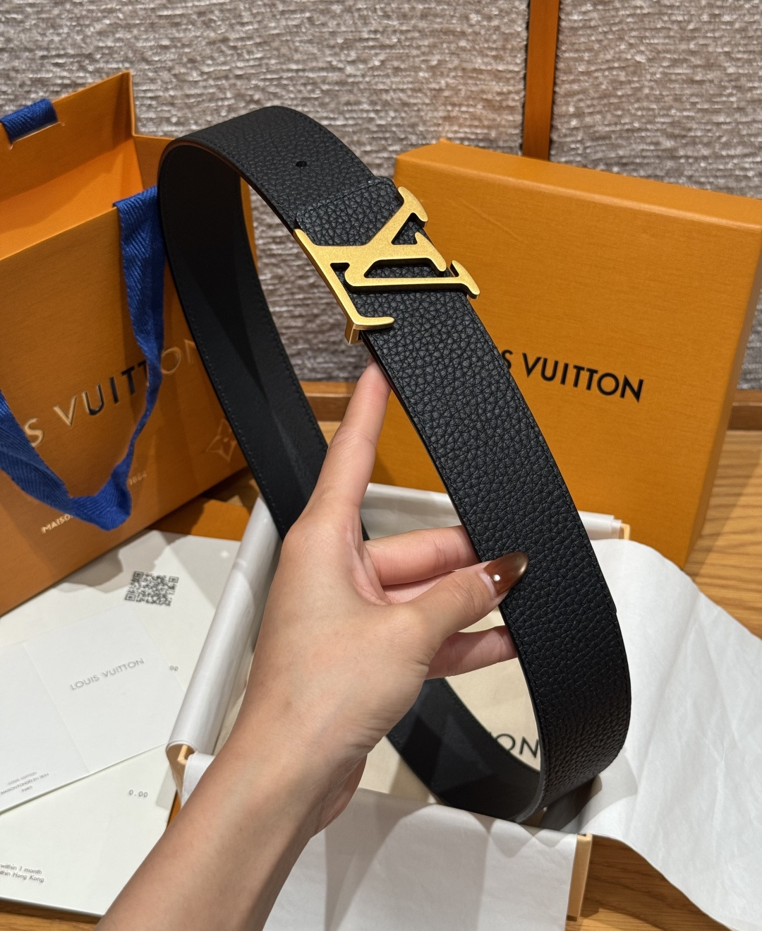 LV 루이비통 토뤼옹(Taurillon) 40mm 양면 리버서블 벨트