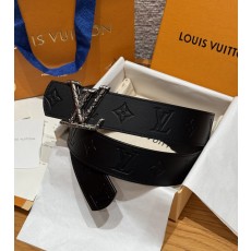 LV 루이비통 디멘션 드리프트 플라워 스터드 40mm 양면 리버시블 벨트