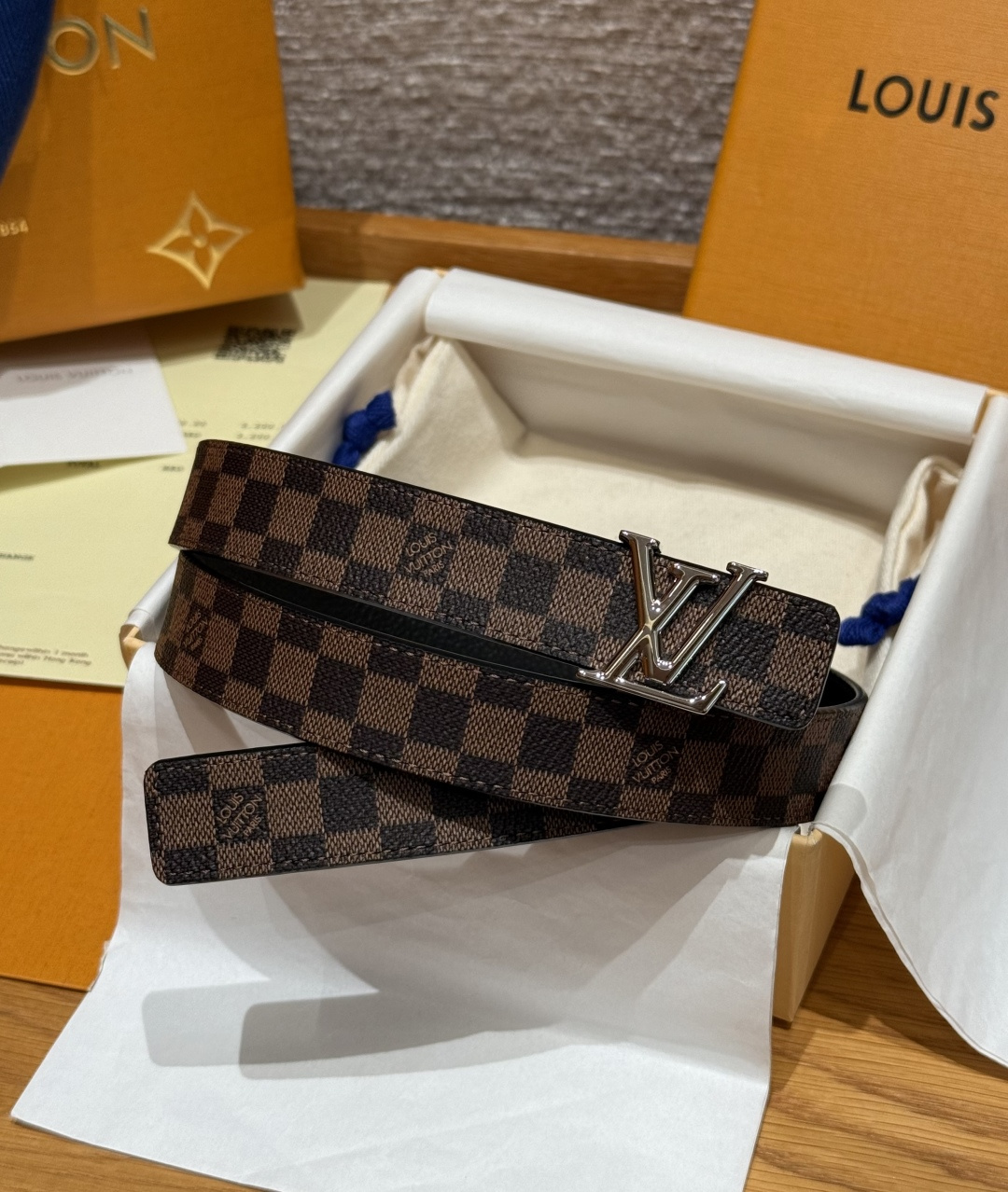 LV 루이비통 아이코닉(ICONIC) 25mm 양면 리버시블 벨트