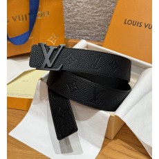 LV 루이비통 남성 토뤼옹(Taurillon) 40mm 양면 리버시블 벨트