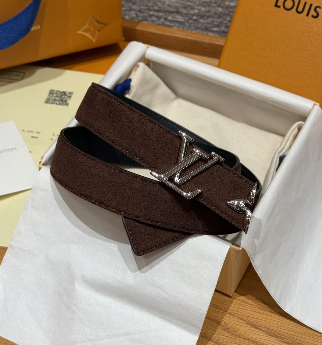 LV 루이비통 프리티(PRETTY) 30mm 양면 리버시블 벨트